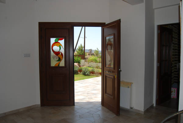 5 bed house in Choletria with central heating