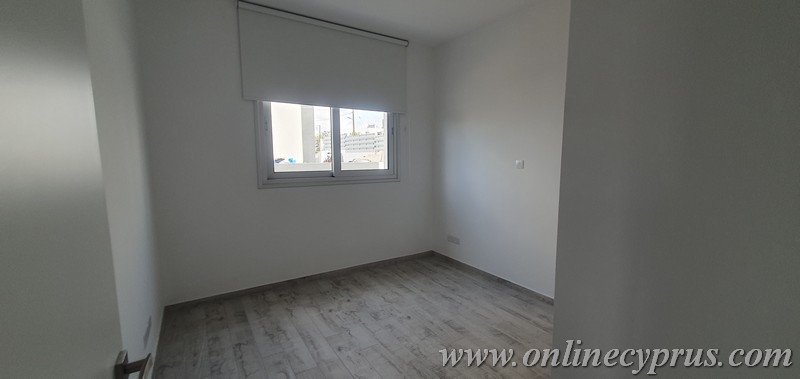 Unfurnished house for long term rent 