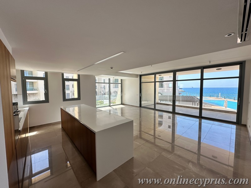 Modern luxury apartment in Marina Limassol