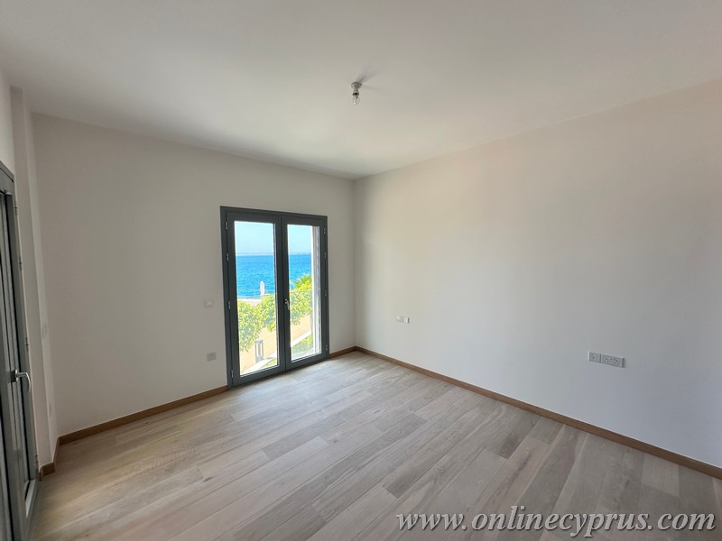 Modern luxury apartment in Marina Limassol