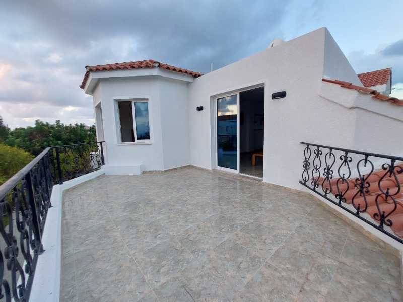 Spacious villa for long term rent in Peyia 