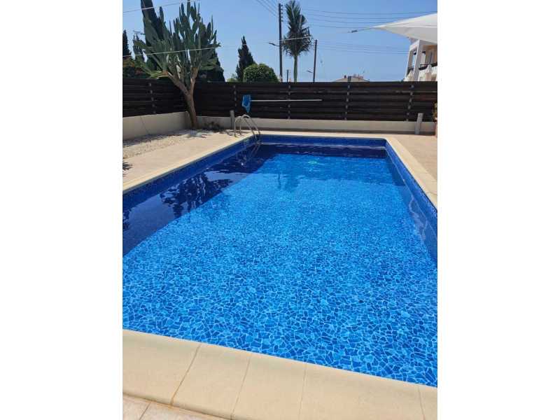 3 bed villa in Mandria for long term rent