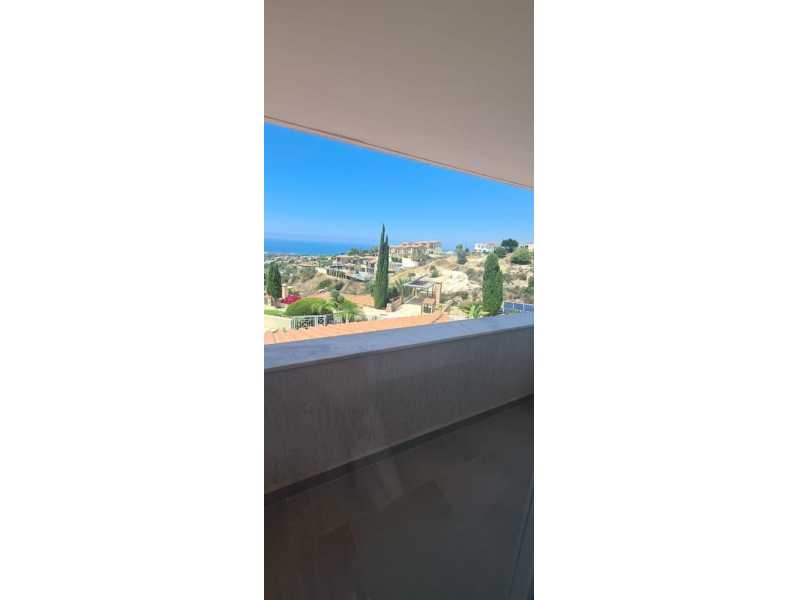 Spacious 5 bedroom villa for long term rent in Tala 