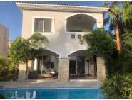 Lovely villa in Mandria for Long term rent